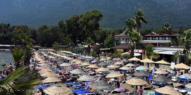 Tatilin uzaması turizmciyi mutlu etti