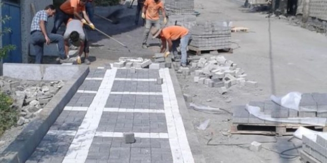 Cezalarını taş ayıklayarak çekiyorlar