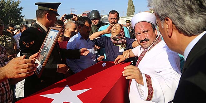 Şehit Uzman Çavuş Yılmaz son yolcuğuna uğurlandı