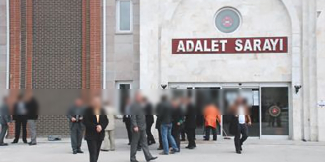 'Mahkemeyi sen mi yönetiyorsun ben mi?'