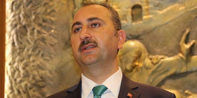 Gül, Almanya Adalet Bakanı Maas ile görüştü
