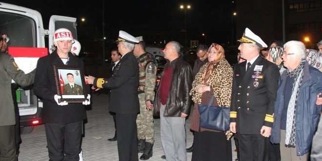 Şehit oğlunun isteğini yerine getirdi