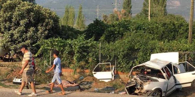 Hastane yolunda aile faciası
