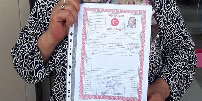 Beşiktaş, şehit Tunç Uncu'nun ailesine ev hediye etti