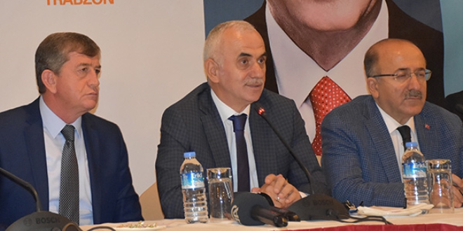 '7 belediye başkanımızın partiyle yollarını ayırdık'