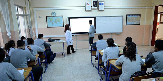 İLKSAN'dan öğretmenlere 'emeklilikte aylık ek ödeme' çalışması