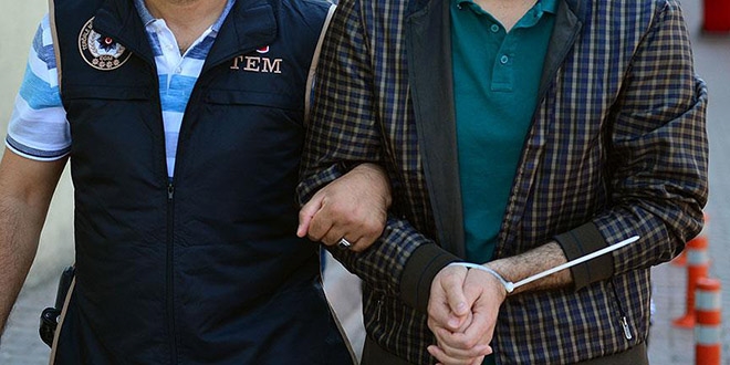 'ByLock' kullandığı belirlenen eski öğretmen tutuklandı