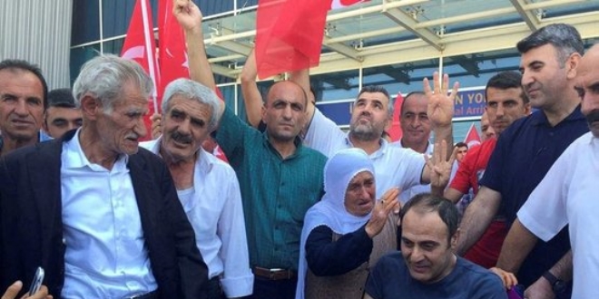 Gönül isterdi ki memleketime şehit olarak geleyim