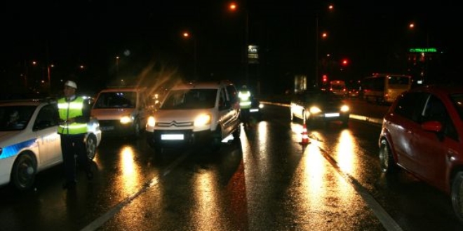 Gece yola çıkacak sürücülere uyarı