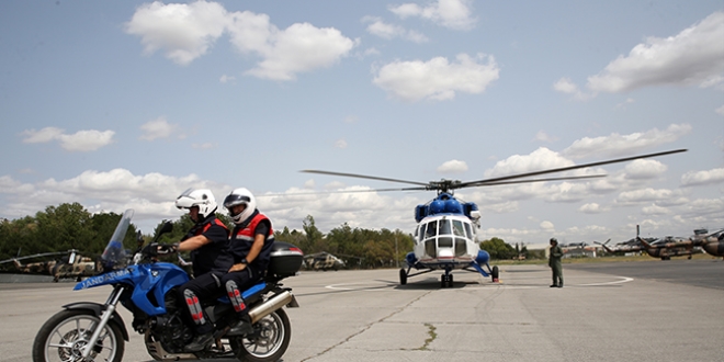 Aydın'da trafiğe helikopterli denetim
