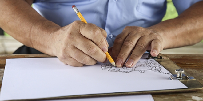 'Parmaklarıyla gören ressam' devlet sanatçısı olmak istiyor