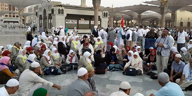 Türk hacıların kurbanları kesildi