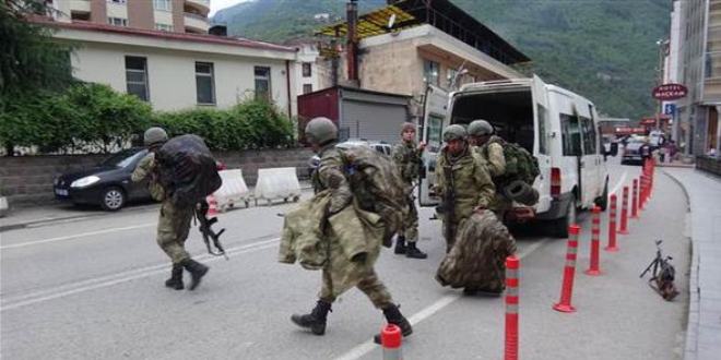 Hassas bölgede hareketli anlar... Onlar da ilk defa katıldı