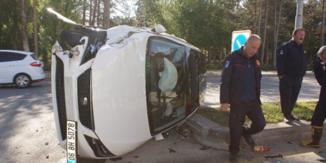 Ankara'da trafik kazası: 4 yaralı
