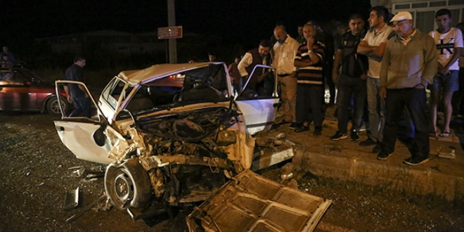 Kastamonu'da iki otomobil çarpıştı: Yaralılar var