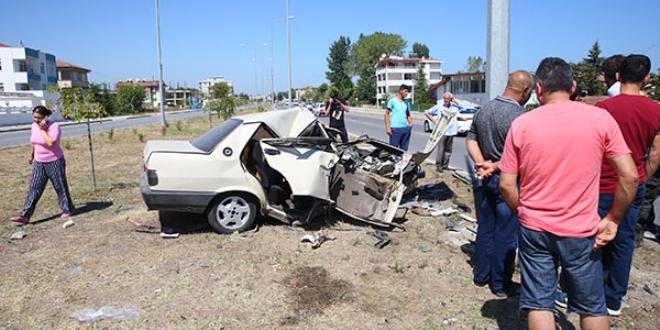 Samsun'da trafik kazas: 2 l, 6 yaral