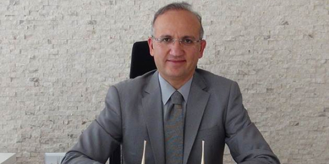 Eski Vali'ye, FETÖ üyeliğinden 7,5 yıl hapis cezası..