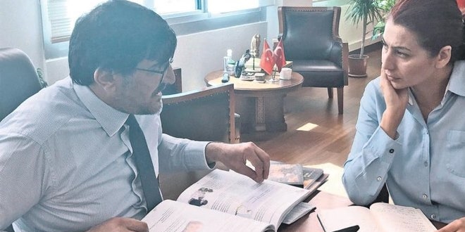 Müfredat üzerinden bölücülük yapıyorlar