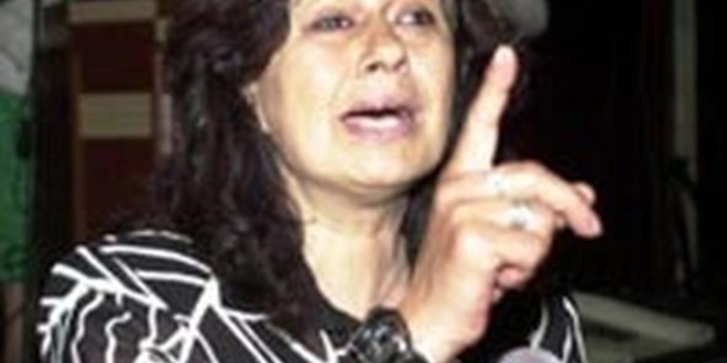 Akarsu'nun eşyalarını çalan hırsız geri getirdi