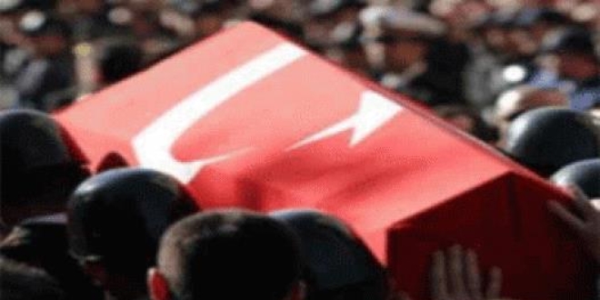 Şehit düşen astsubay Kök'ün cenazesi, memleketinde toprağa verildi