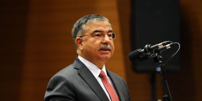 Bakan Yılmaz'dan 'Atatürk müfredattan çıkarıldı' eleştirilerine yanıt