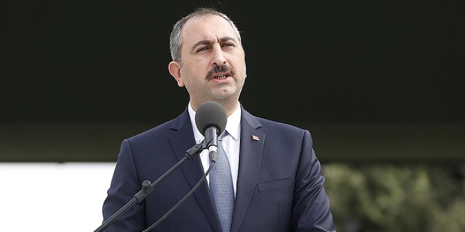 Gül: Yassıada yargılamaları bir hukuk cinayetidir