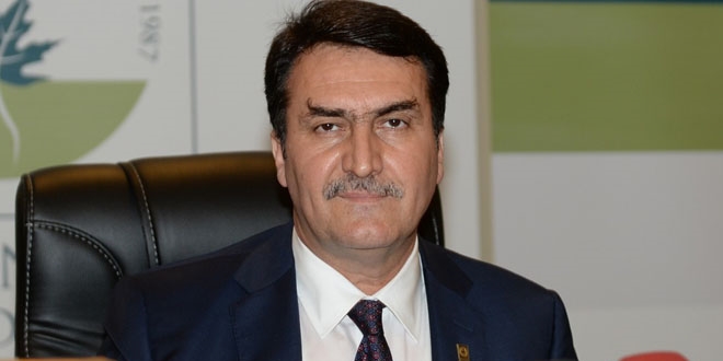 Başkan makam odasından molozları görmüyor mu ?
