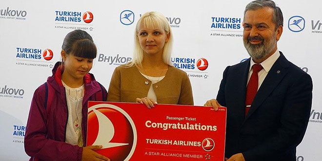 THY'nin bir milyonuncu misafiri Antalya'ya uçtu