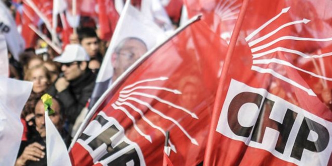 CHP'de 'Yurtseverler','Ulusalclar' kavgas