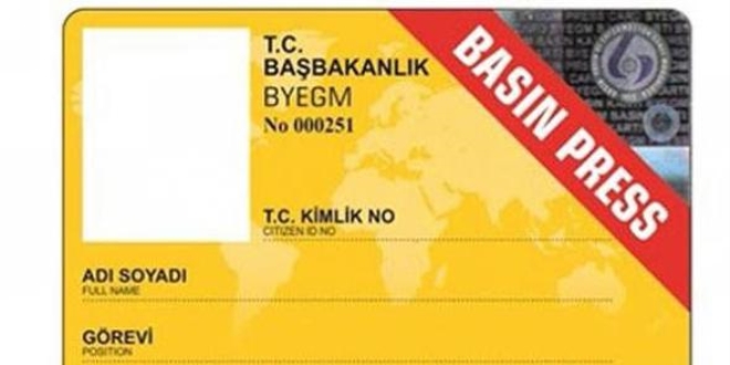 353 basn mensubuna ilk kez basn kart verildi