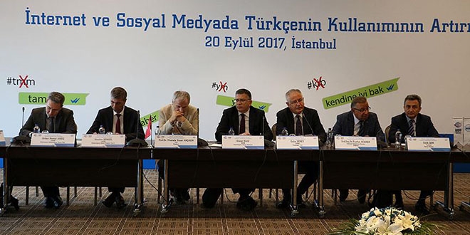 İnternette Türkçenin kullanımı için 'rehber' hazırlanacak