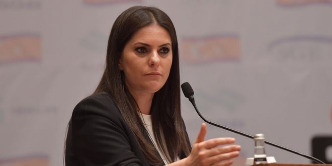 Bakan Sarıeroğlu'dan şehit ailelerine ve gazilere ziyaret