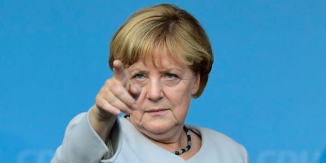 Almanya'da sandk k anketinden Merkel kt