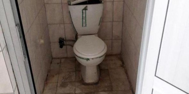 Velilerden, okul tuvaletlerinin bakımsızlığına tepki