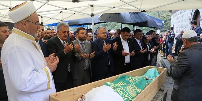 Müftü cenaze töreninde açıkladı herkes duygulandı!