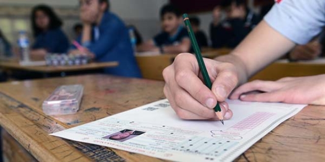 Mezuniyet notunun yüzde 30'u sınavdan