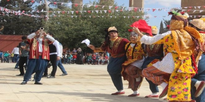 Fırat Kalkanı bölgesinde 150 bin öğrenci ders başı yaptı