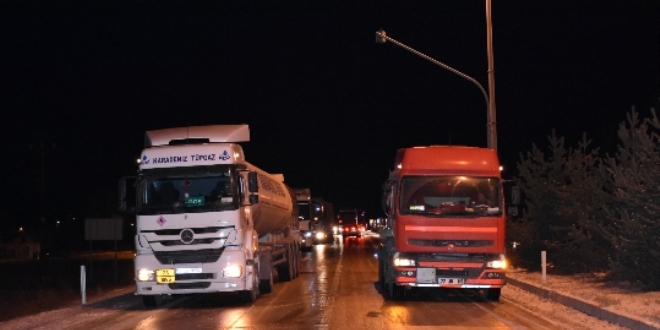 İstanbul-Samsun karayolu trafiğe kapandı