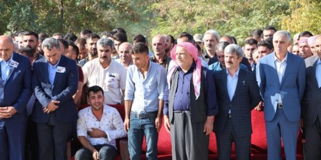 Şehit güvenlik korucusu Page son yolculuğuna uğurlandı