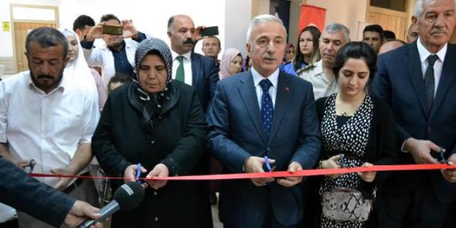 Şehit polis Börklüoğlu'nun ismi kütüphanede yaşatılacak