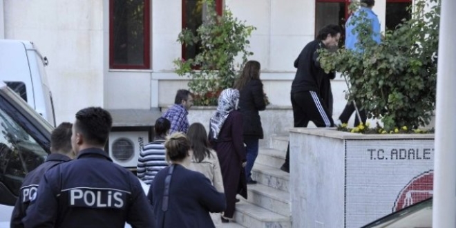 Afyonkarahisar'da 2 kişiye tahliye, 2 kişiye beraat kararı