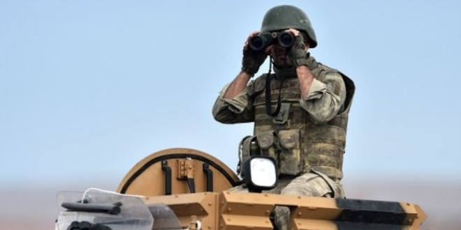 Tatbikatta hedefler güdümlü füzelerle vuruldu
