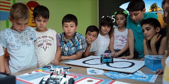 Geleceğin bilim insanları çocuk üniversitesiyle keşfedilecek
