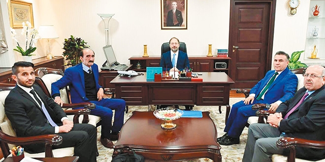 DİB Başkanı'ndan Alevilere, Tunceli'ye ziyaret ve umre sözü