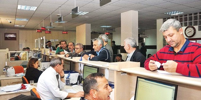 CHP'nin çalışma raporu: OECD ülkelerine göre daha fazla çalışıyoruz