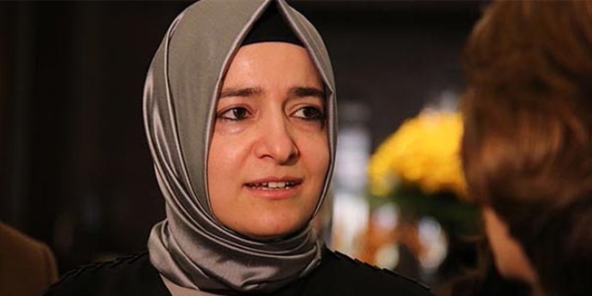 Bakan Kaya'dan, erken yaşta evlilikleri bitirme sözü
