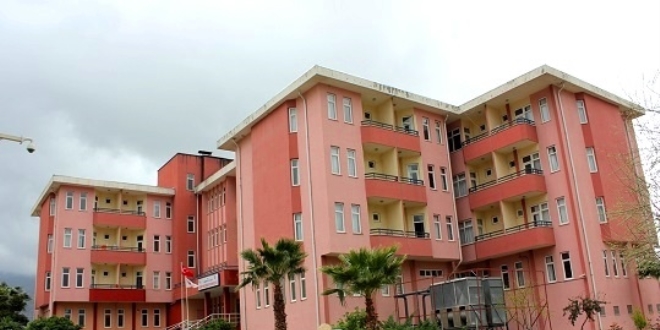 Gelinlik hayalleri huzurevinde gerçekleşti