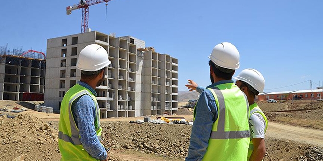 Yüksekova'da TOKİ konutlarının sayısı 3 bine çıkarıldı