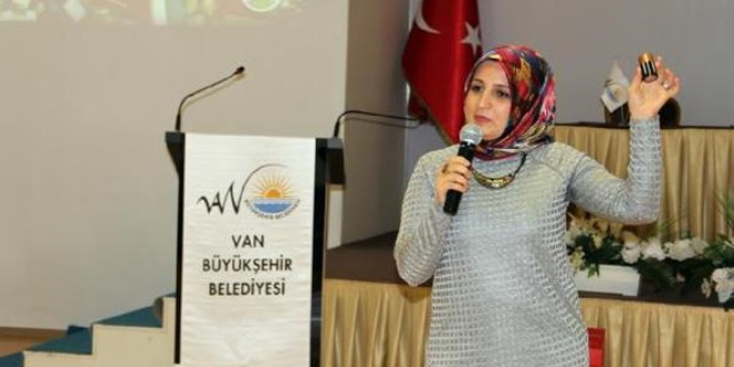 Van'da öğretmenlere atık pil eğitimi
