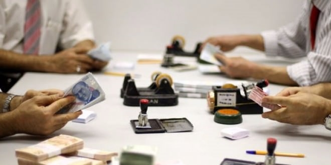 Bankacılık sektörünün mevduatı azaldı